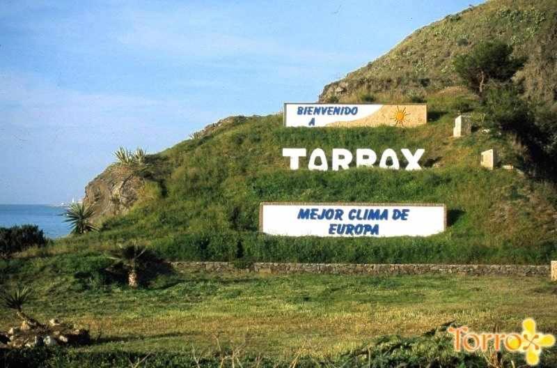 A 100M De Playa Piscina Y Todos Los Servicios Apartamento Torrox Exterior foto